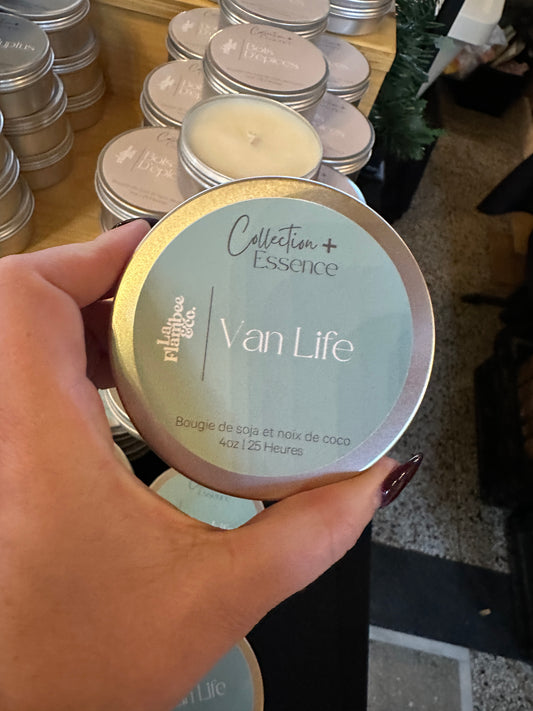 Bougie van life dans un peti pot de métal