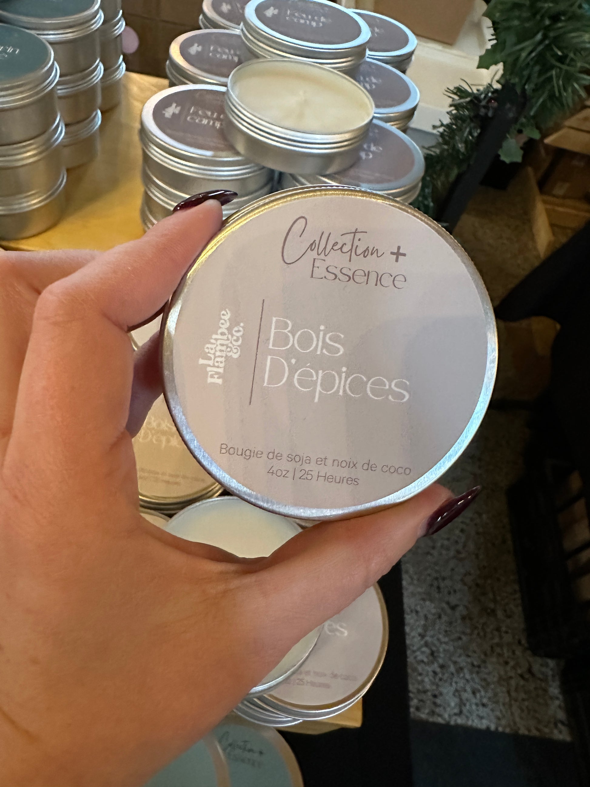 Bougie bois d'épices, parfum boisé et terreux. Bougie de soja et noix de coco fait à la main.